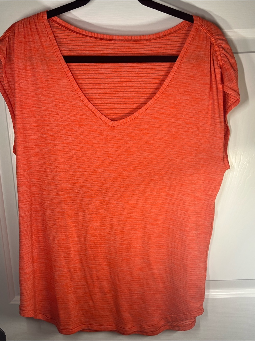 Lululemon-Sweat Times Short Sleeve- Heathered Red Orange- W size 10